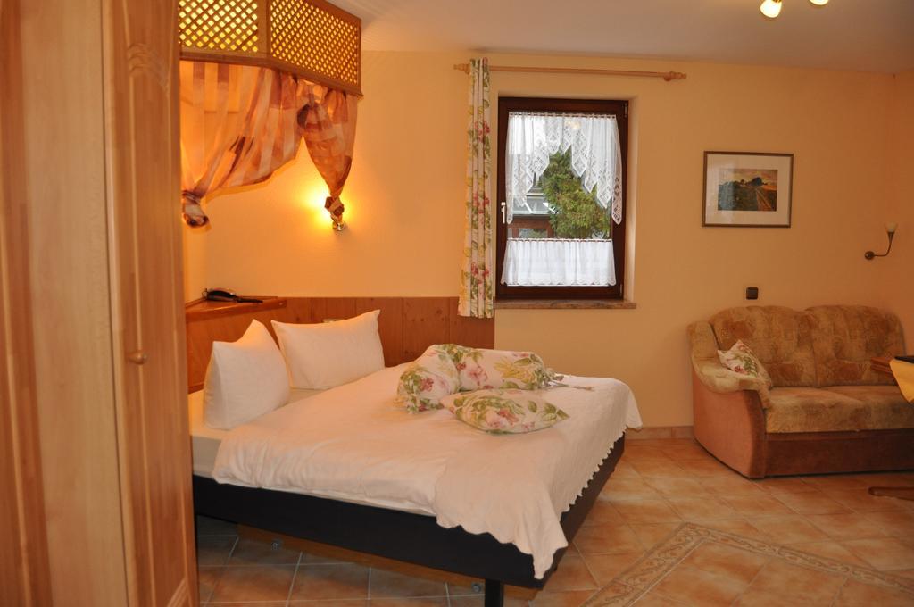 Hotel Pension Blumenbach Berlin Exterior foto