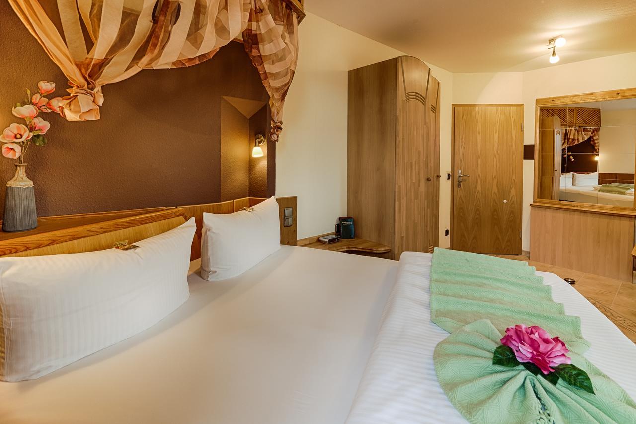 Hotel Pension Blumenbach Berlin Exterior foto