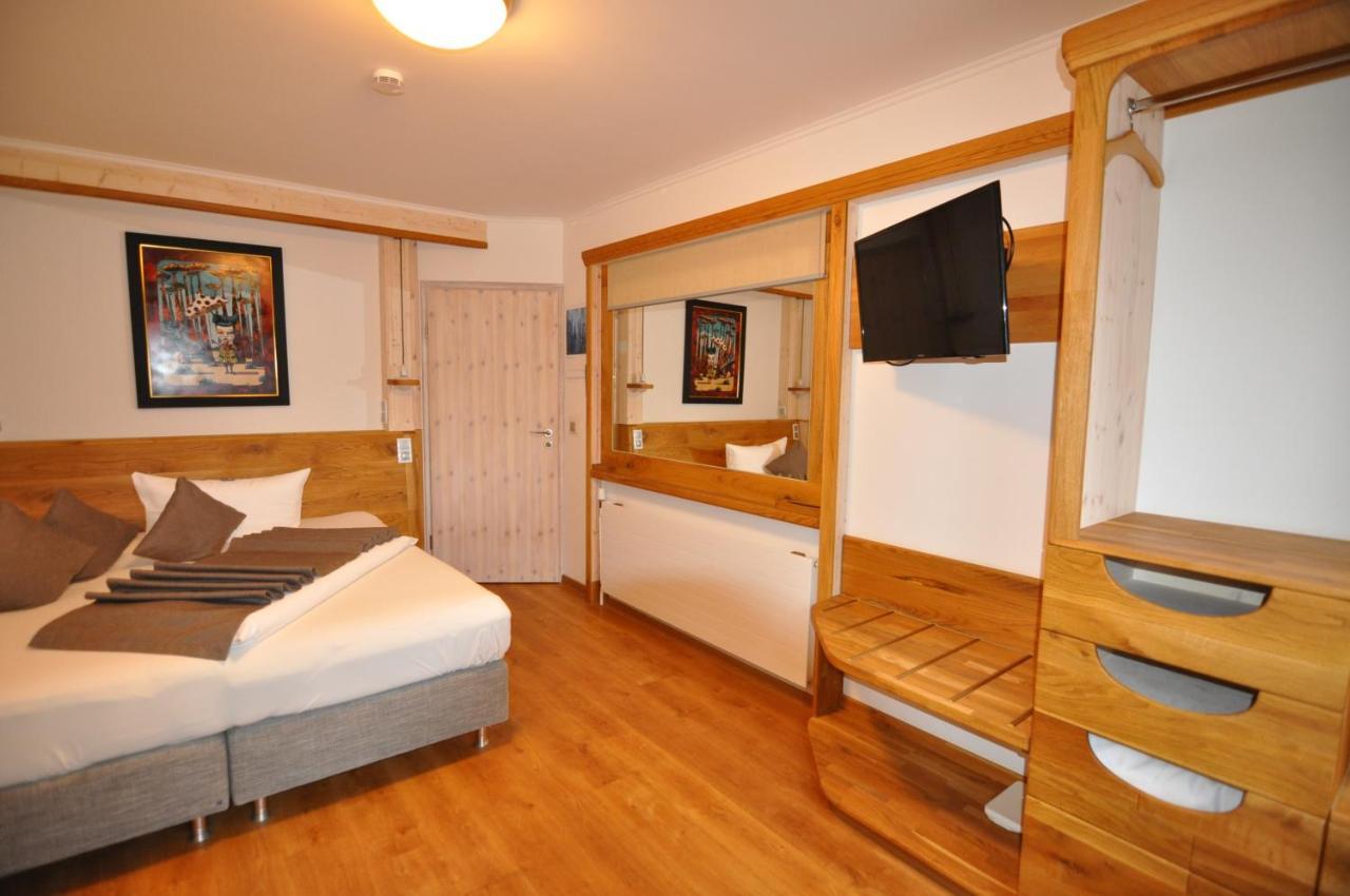 Hotel Pension Blumenbach Berlin Exterior foto