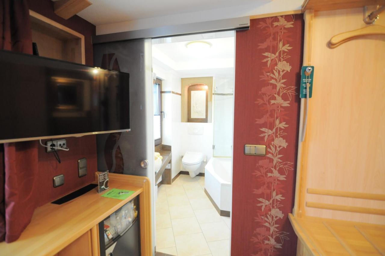 Hotel Pension Blumenbach Berlin Exterior foto